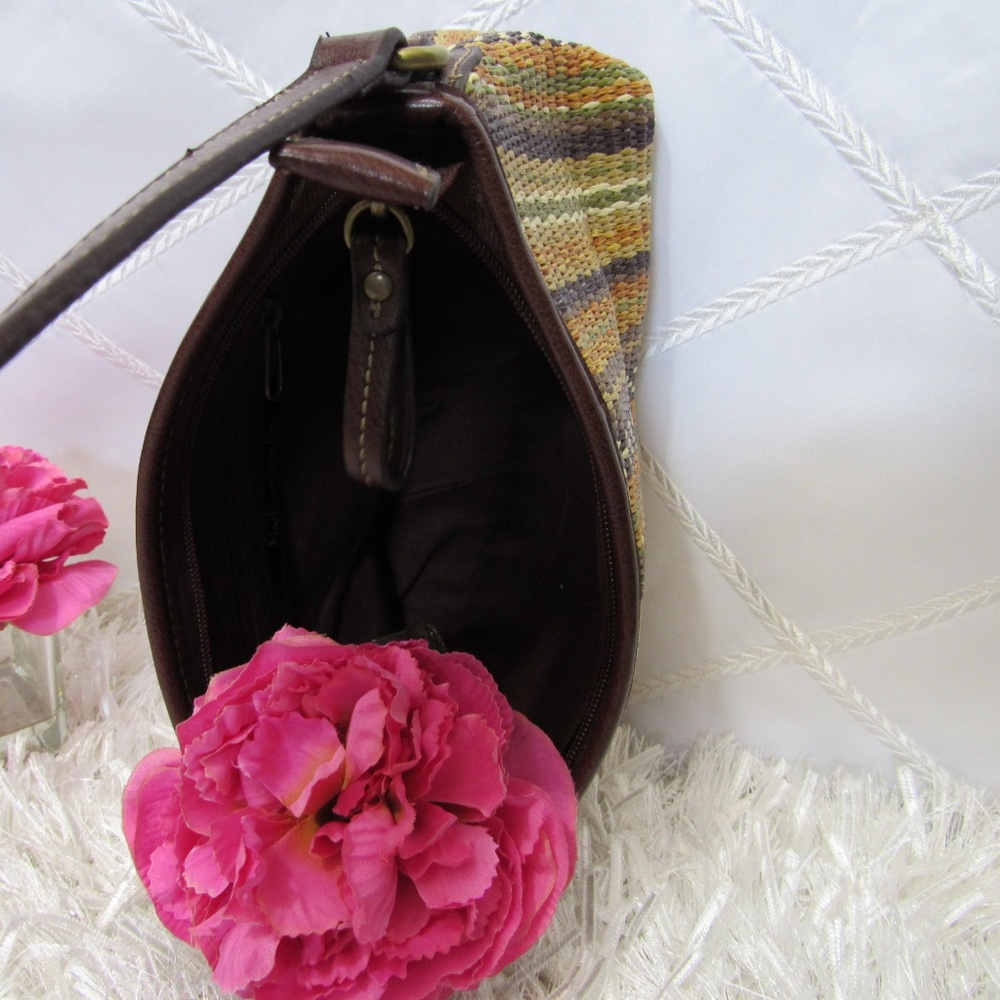 Handbag - Picture 3 of 5